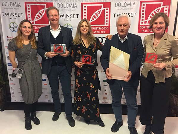 cortina corto cortinametraggio premio madelaine e lo straniero cortina corto cortinametraggio premio madelaine e lo straniero